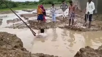 ઘોઘા: શહેરની આડી સડક પાસે પાણીના ખાડામાં 3 બાળકો ડૂબ્યા, બે બાળકોના થયાં મોત