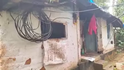 ഇടുക്കി: കൊന്നത്തടി മുനിയറയിൽ സാമൂഹിക വിരുദ്ധ ശല്യം രൂക്ഷം, തോട്ടം പാട്ടത്തിനെടുത്ത കരാറുകാരന്റെ വീടും ഉപകരണങ്ങളും നശിപ്പിച്ചു
