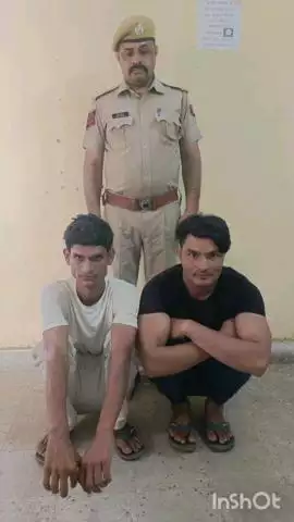 डीग: पुलिस ने साइबर ठगी के मामले में फरार 2 आरोपियों को गांव डिगचौली से किया डिटेन
