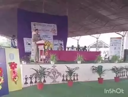 राजनांदगांव: ग्राम इंदामारा में एक निजी स्कूल में एक युद्ध नशे के विरुद्ध अभियान के तहत किया गया जागरूकता कार्यक्रम का आयोजन