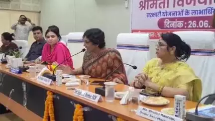 जहानाबाद: राष्ट्रीय महिला आयोग की अध्यक्ष विजया रहाटकर का जिले में आगमन