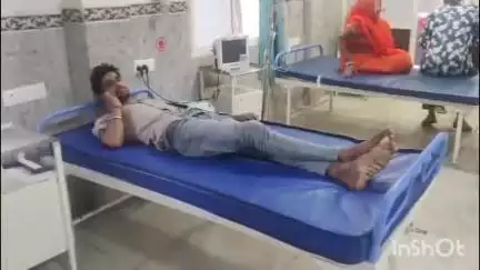 आलोट: ददिया खेड़ी में खेत में करंट लगने से युवक हुआ घायल, सिविल अस्पताल में उपचार जारी