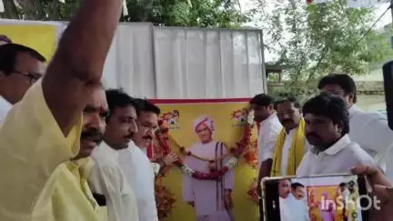 తెదేపాలో కష్టపడి పని చేసిన వారికి ప్రాధాన్యత: మంత్రి ఎన్ఎండి ఫరూక్, మాజీ ఎమ్మెల్యే భూమా బ్రహ్మానందరెడ్డి