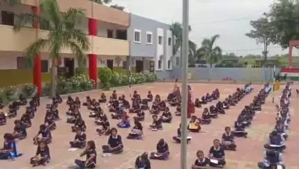 राहुरी: तालुक्यातील २३० शाळांमध्ये अंमली पदार्थ विरोधी दिन साजरा; पोलीस निरीक्षक ठेंगे यांनी विद्यार्थ्यांना केले मार्गदर्शन