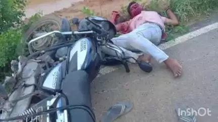 पीरो: पीरो देव चंदा नहर के पास सड़क दुर्घटना में बाइक सवार एक युवक गंभीर रूप से जख्मी
