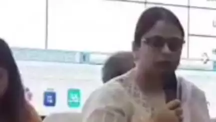 জলপাইগুড়ি: বর্জ্য প্লাস্টিক রিসাইকল করে রাস্তা তৈরি, সলিড ওয়েস্টে রাজ্যে নজির গড়ছে জলপাইগুড়ি