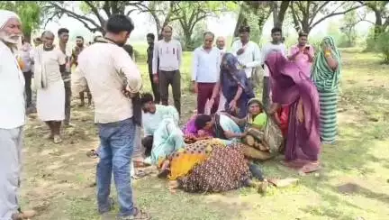 महोबा: शाहपहाड़ी में मानसिक विक्षिप्त युवक ने खेत में लगाई फांसी, परिवार में मचा कोहराम