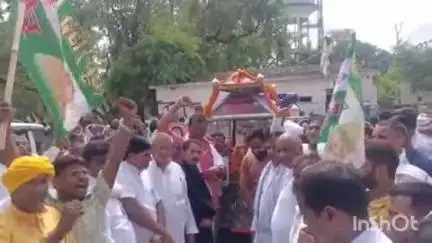 अरवल: जदयू कार्यालय में पूर्व विधायक स्व. सत्यदेव सिंह को श्रद्धांजलि दी गई