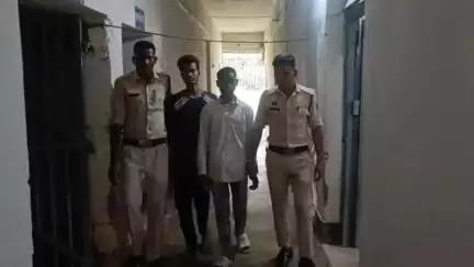 पत्थलगांव: खड़ामाचा में पुत्र ने जीजा के साथ मिलकर डंडे से पिता पर किया हमला, हत्या के आरोप में आरोपी को भेजा गया जेल