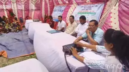 सुपौल: वीणा पंचायत के वार्ड 14 में शिविर लगा, लोगों ने सड़क बनाने की मांग की