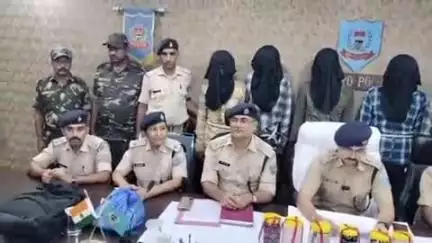 चास: चास के आस्था ज्वेलर्स लूटकांड का बोकारो पुलिस ने किया खुलासा, छह अपराधी गिरफ्तार