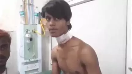 अररिया: छतीयौना में उधार का रुपया मांगने पर विवाद में एक युवक को गले पर वार कर किया जख्मी, सदर अस्पताल में भर्ती
