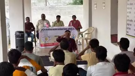 मुंगेली: जिला जेल मुंगेली में आयोजित मनोरोग शिविर, बंदियों को मानसिक स्वास्थ्य सलाह दी गई, तनावमुक्त जीवन हेतु प्रेरित किया गया