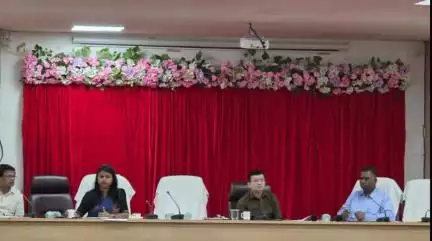 ବାଲେଶ୍ବର ମ୍ୟୁନିସିପାଲଟି: ରାଜସ୍ୱ ଓ ବିପର୍ଯ୍ୟୟ ପରିଚାଳନା ବିଭାଗର ଜିଲ୍ଲାପାଳଙ୍କ କାର୍ଯ୍ୟାଳୟ ପରିସରସ୍ଥ ସଭାଗୃହ ରେ ବୈଠକ ଅନୁଷ୍ଠିତ