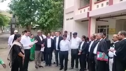 कहलगांव: विश्व नशा मुक्ति दिवस पर कहलगांव व्यवहार न्यायालय में जागरूकता कार्यक्रम आयोजित