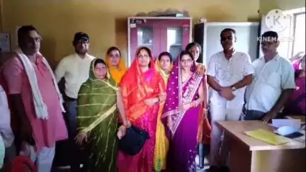 भगवानपुर: महेशपुर पंचायत भवन में मुखिया रौशन राय की अध्यक्षता में तीन आशा चयन को लेकर आमसभा आयोजित