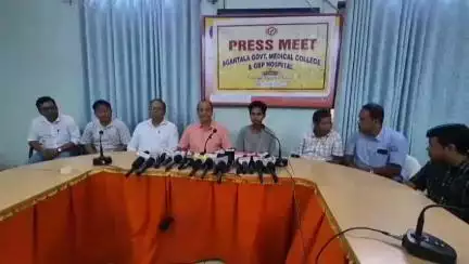 মোহনপুর: AGMC এবং GBP হাসপাতালে খাদ্যনালীতে সফল জটিল অপারেশন, সাংবাদিক সম্মেলনে জানিয়েছেন মেডিকেল সুপারিনটেনডেন্ট