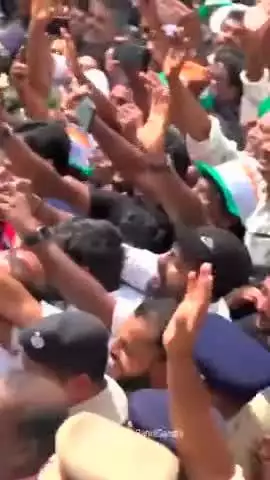 माननीय विपक्ष के नेता राहुल गांधी जी माननीय सांसद प्रियंका गांधी