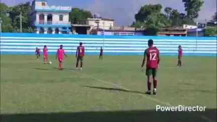 तेघरा: तेघड़ा के यमुना भगत स्टेडियम में पटना ने वेस्ट चंपारण को 6-0 से हराकर फाइनल में जगह बनाई
