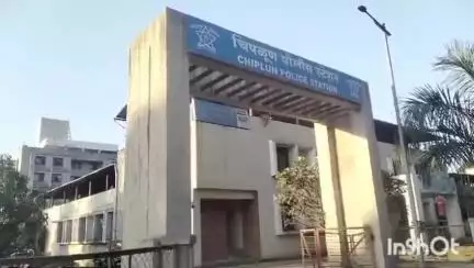 चिपळुण: खांदाट मोरवणे फाटा येथे 27 वर्षीय विवाहित महिलेने गळफास घेऊन केली आत्महत्या