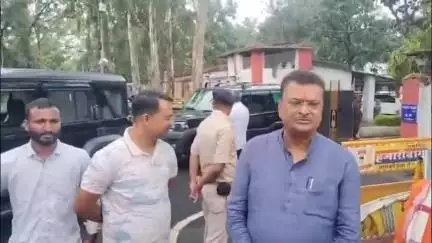 हज़ारीबाग: हजारीबाग सांसद मनीष जयसवाल ने गिरती कानून व्यवस्था पर एसपी से की मुलाकात