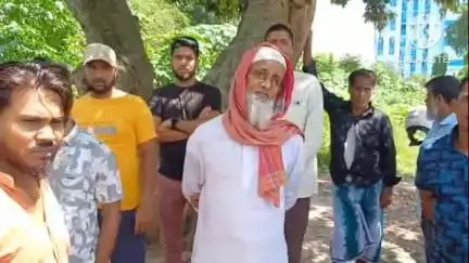 রায়গঞ্জ: ভোরের নামাজ পড়ে আত্মঘাতী যুবক, পরিবারের এমন দাবীতে চাঞ্চল্য রায়গঞ্জের বানিয়াপুকুরে, তদন্তে নামলো পুলিশ