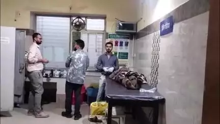 नीमच नगर: नीमच के हिंगोरिया फाटक पर दो व्यक्तियों में विवाद, मारपीट में बदला, एक घायल