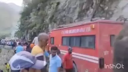 गिर्वा: उत्तराखंड बस हादसे में उदयपुर के 6 लोग लापता, 1 महिला घायल, केदारनाथ से बद्रीनाथ जाते समय ट्रैवलर अलकनंदा नदी में गिरी