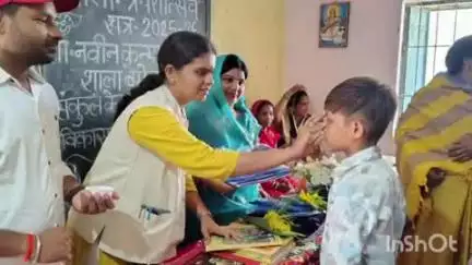 बेमेतरा: बेमेतरा के शासकीय कन्या पूर्व माध्यमिक शाला में शाला प्रवेशोत्सव कार्यक्रम का आयोजन, पार्षदगण हुए शामिल