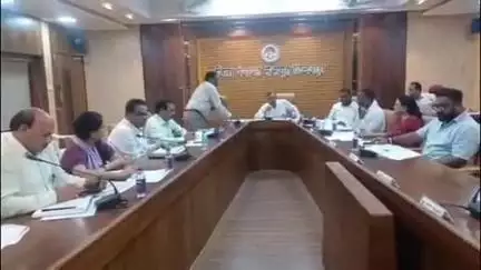 छिंदवाड़ा नगर: जिला पंचायत सभाकक्ष में शिक्षा स्थाई समिति की बैठक आयोजित