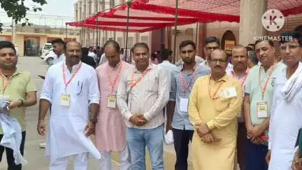 नोहर: नोहर, राजस्थान शिक्षक संघ (राष्ट्रीय) का दो दिवसीय प्रदेश महासमिति अधिवेशन गोगामेड़ी के गोरक्षटीला में शुभारंभ हुआ