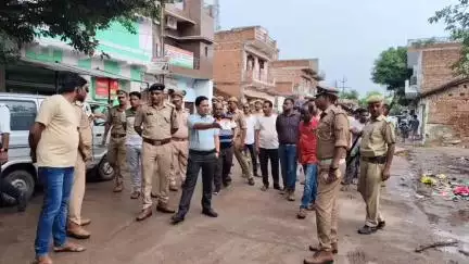चरखारी: चरखारी कस्बे में मोहर्रम के ऐतिहासिक दुलदुल जुलूस के रूट का एसडीएम ने पुलिस के साथ किया निरीक्षण