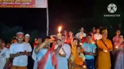 भिकियासैन: रीठा महादेव में आयोजित भव्य गंगा आरती में लोगों ने भारी संख्या में की भागीदारी