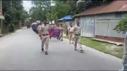 দিনহাটা ১: বিশ্ব মাদকবিরোধী দিবস উপলক্ষে চৌধুরীহাটে পথনটিকা ও সচেতনতা র‍্যালি