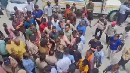धरवाला: चंबा जिले के चुराह उपमंडल में जूनियर इंजीनियर की संदिग्ध अवस्था में मौत का मामला सामने आया