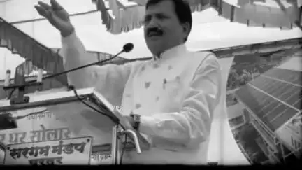 काटोल: आमदार  लोणीकर यांच्या वक्तव्यावर काटोल निवासी पूर्व विदर्भ शेतकरी संघटना अध्यक्ष सागर दुधाने यांनी पोस्टद्वारे केली टीका