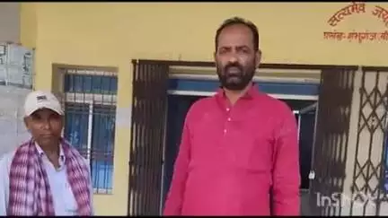 शंभूगंज: शंभूगंज में राजद प्रखंड अध्यक्ष ने बीडीओ से मिलकर पंचायत में अस्पताल खुलवाने की मांग की