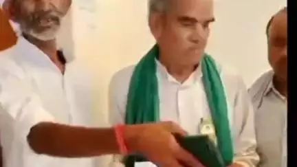 सिधौली: किसान यूनियन ने एसडीएम को ज्ञापन दिया, कहा- 15 दिन में जांच नहीं हुई तो होगा धरना-प्रदर्शन