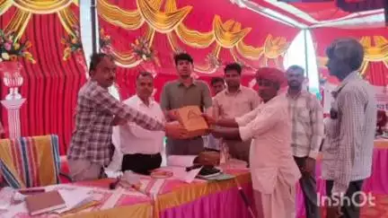 जैसलमेर: अतिरिक्त जिला कलेक्टर ने पंडित दीनदयाल अंत्योदय संभल पखवाड़ा शिविर चाधन का किया निरीक्षण, व्यवस्थाओं का लिया जाएगा