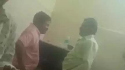 मुरैना नगर: पोरसा स्वास्थ्य केंद्र में वार्ड बॉय की शराब पार्टी का वीडियो वायरल, सीएमएचओ बोले- शराब नहीं, कोल्ड्रिंक पी रहे थे