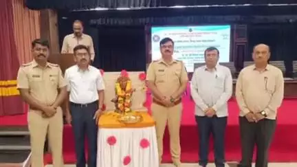 शिरपूर: शहर पोलीस स्टेशनतर्फे मेन बिल्डिंग मधील राजगोपाल भंडारी सभागृहात व्यसन मुक्ती जनजागृती कार्यक्रम