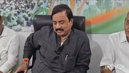 अलिबाग: शेकापशी युती नाही 
प्रदेशाध्यक्ष खासदार सुनील तटकरे