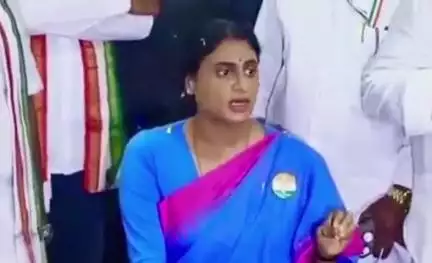 జగన్ మాటలు వైసీపీ నమ్మడం లేదు: షర్మిల