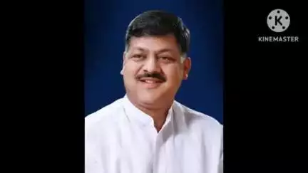 भिवानी: कांग्रेसी नेता अशोक बनवाला ने कहा, सरकार गरीब परिवारों के राशन कार्ड मनमाने ढंग से काट रही है