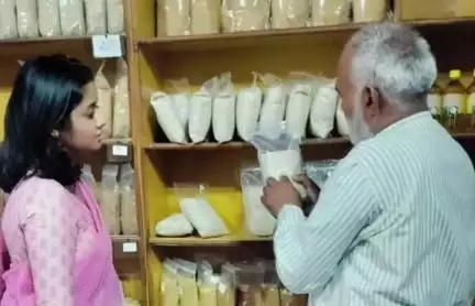 सीहोर: जिला पंचायत सीईओ ने ग्राम कुलांस कला में मसाला यूनिट का अवलोकन किया, नदी के उद्गम स्थल का निरीक्षण