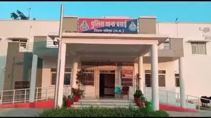 दतिया: ग्राम कंधारी में पंखा सुधारते समय करंट लगने से अधेड़ की मौत, बसई पुलिस ने मर्ग दर्ज किया