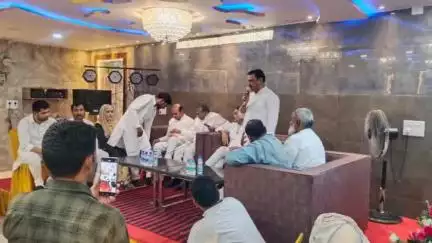 नूह: अखिल भारतीय कमेटी के कांग्रेस पर्यवेक्षक पंजाबी प्लेस फिरोजपुर झिरका पहुंचे