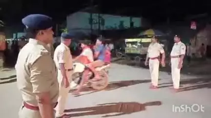 मनेर: मनेर थाना के पास पुलिस ने चलाया वाहन जांच अभियान, बाइकों पर लगाया जुर्माना