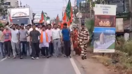 খেজুরি ১: BJP খেজুরী 1মন্ডলে বিক্রাম নগরে 59নম্বর বুথের পঞ্চায়েত সদস্য উপর তৃনমূল আশ্রিত দুষ্কৃতীরা হামলা চালায় বলে তার অভিযোগ