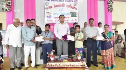 ભરૂચ: જિલ્લા માં શિક્ષણના મહાયજ્ઞ સમા શાળા પ્રવેશોત્સવ અને કન્યા કેળવણી મહોત્સવ ૨૦૨૫નો પ્રારંભ